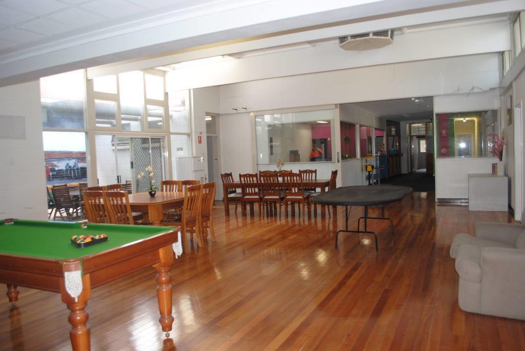 הוסטל Port Adelaide Backpackers מראה חיצוני תמונה