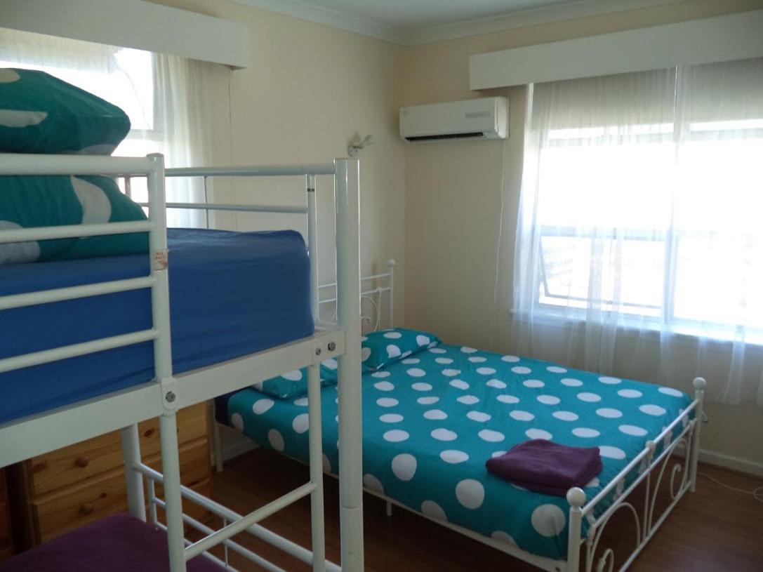 הוסטל Port Adelaide Backpackers מראה חיצוני תמונה
